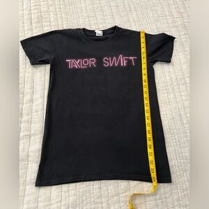 Taylor Swift 1989 Concert Tee Sz Small